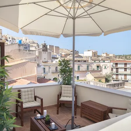 Casa Siciliana Da 12 A 15 3* Noto