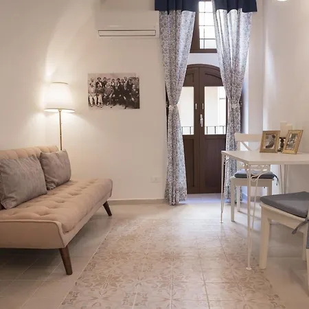 Casa Siciliana Da 12 A 15